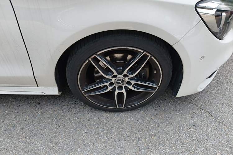 Used Mercedes-Benz CLA 2017 Refreshed CLA 220 4MATIC Right Front Wheel Hub