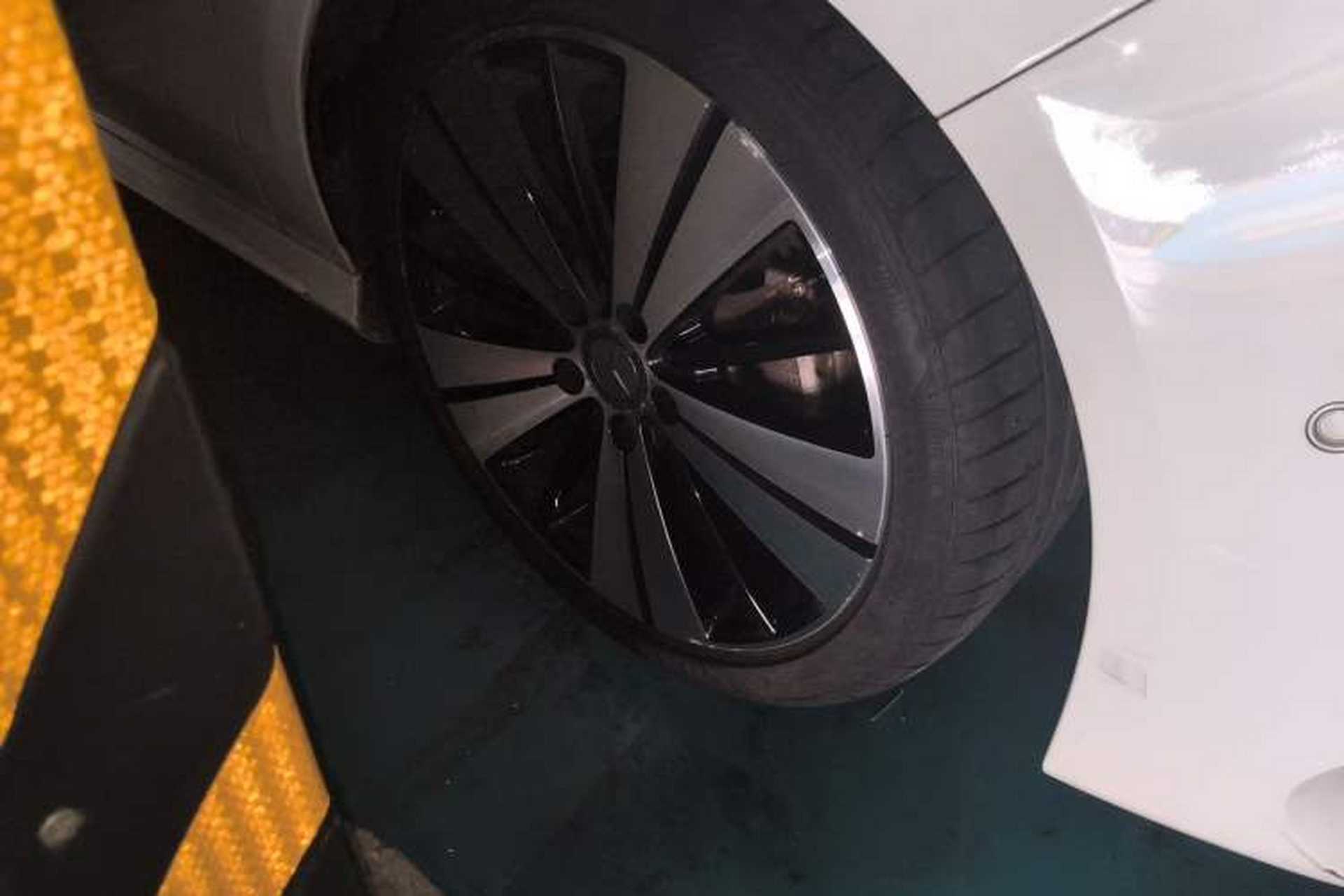 Used Mercedes-Benz CLA 2017 CLA 200 Style Edition Right Front Wheel Hub