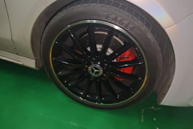 Used Mercedes-Benz CLA 2017 CLA 260 4MATIC Right Front Wheel Hub