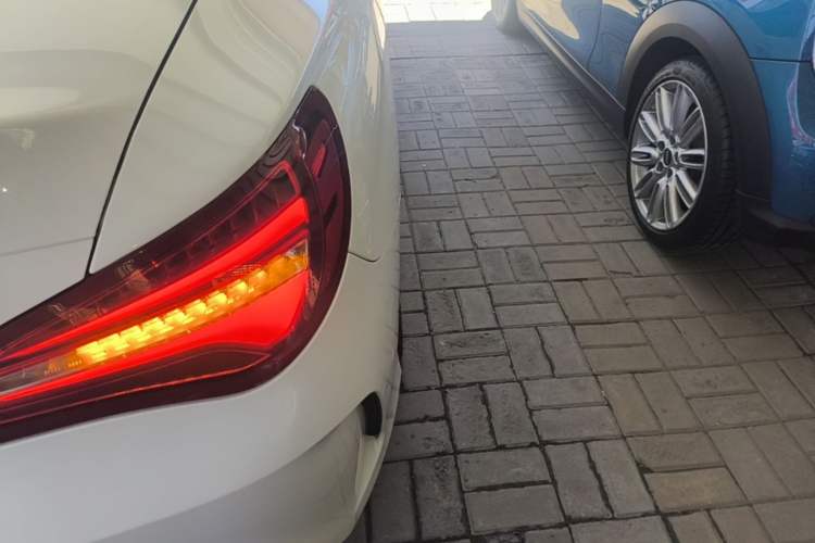 Used Mercedes-Benz CLA 2017 Facelifted CLA 200 Stylish Edition Right Rear Taillight