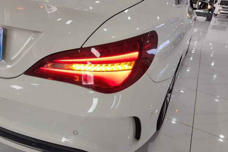 Used Mercedes-Benz CLA 2017 Facelifted CLA 200 Stylish Edition Right Rear Taillight