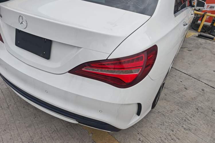 Used Mercedes-Benz CLA 2017 Facelifted CLA 200 Stylish Edition Right Rear Taillight