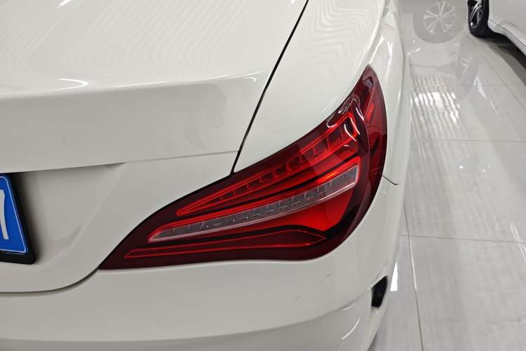 Used Mercedes-Benz CLA 2017 Facelifted CLA 200 Stylish Edition Right Rear Taillight