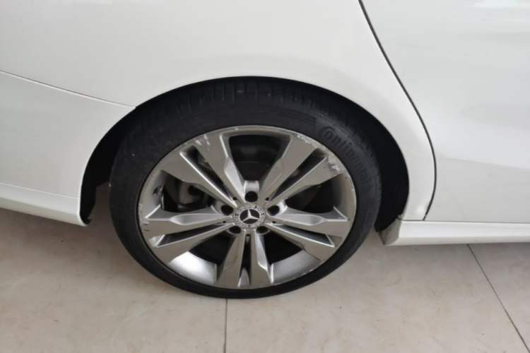 Used Mercedes-Benz CLA 2017 Refreshed CLA 200 Sport Edition Right Rear Wheel Hub