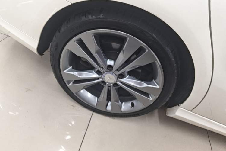 Used Mercedes-Benz CLA 2017 Refreshed CLA 200 Sport Edition Right Rear Wheel Hub