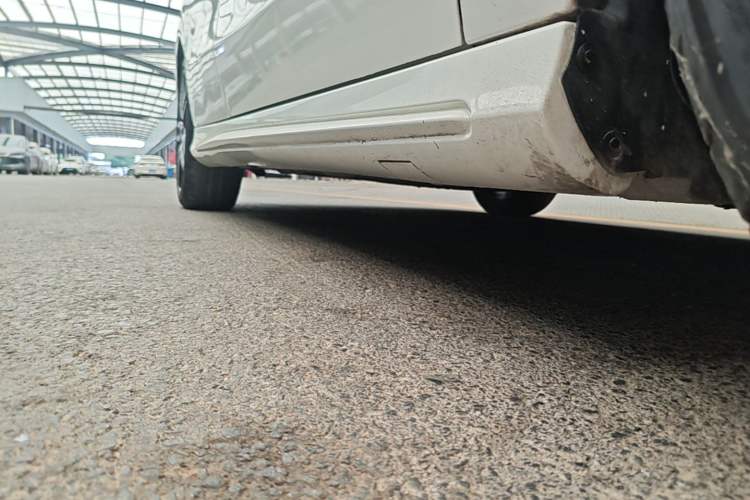 Used Mercedes-Benz CLA 2017 CLA 220 4MATIC Right Side Sill