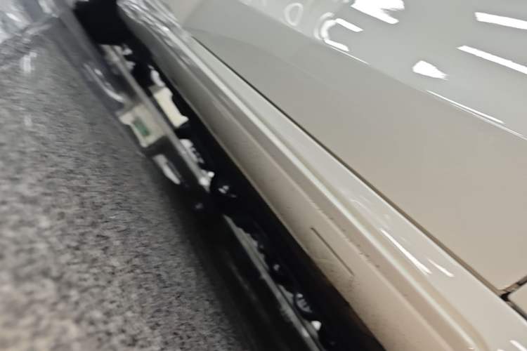 Used Mercedes-Benz CLA 2017 CLA 220 4MATIC Right Side Sill