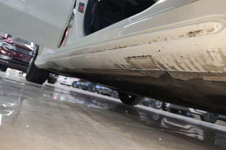 Used Mercedes-Benz CLA 2017 CLA 200 Style Edition Right Side Sill