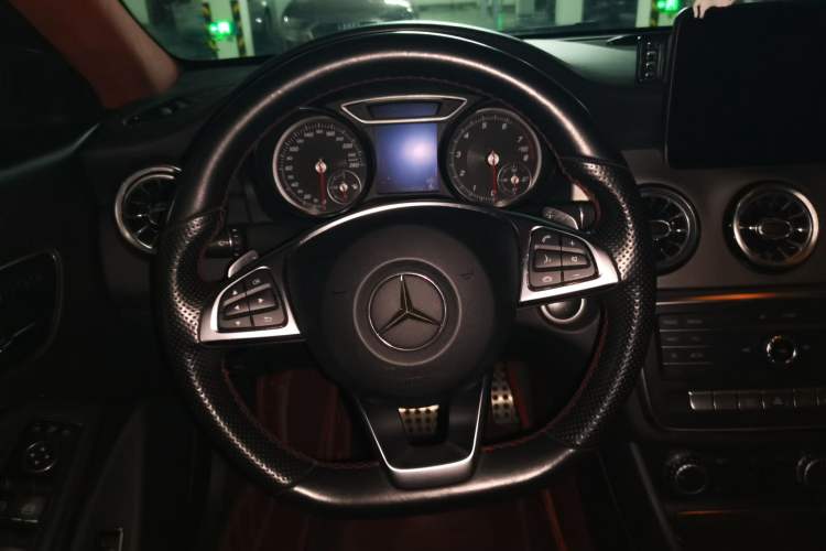 Used Mercedes-Benz CLA 2017 CLA 220 4MATIC Steering Wheel