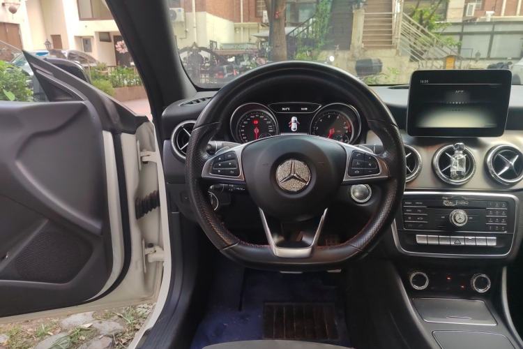 Used Mercedes-Benz CLA 2017 CLA 220 4MATIC Steering Wheel