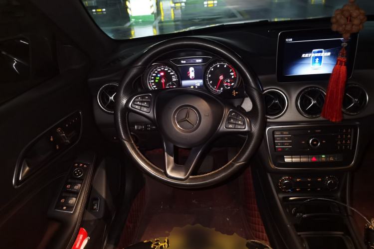 Used Mercedes-Benz CLA 2017 Facelifted CLA 200 Stylish Edition Steering Wheel