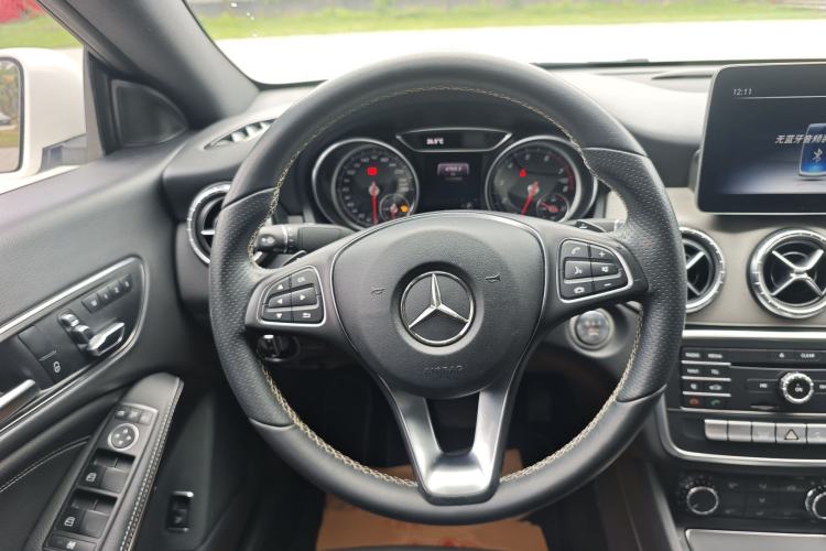 Used Mercedes-Benz CLA 2017 Facelifted CLA 200 Stylish Edition Steering Wheel