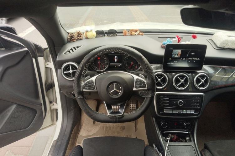 Used Mercedes-Benz CLA 2017 Refreshed CLA 220 4MATIC Steering Wheel