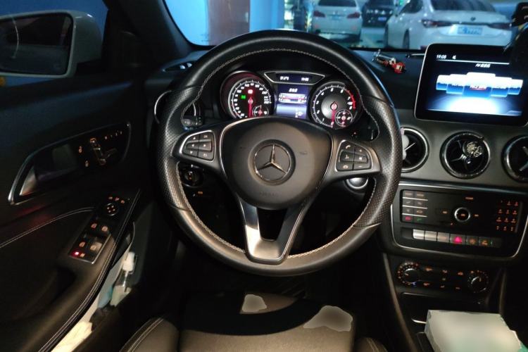 Used Mercedes-Benz CLA 2017 Facelifted CLA 200 Stylish Edition Steering Wheel