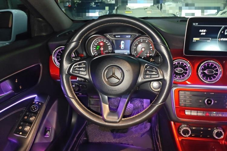 Used Mercedes-Benz CLA 2017 Refreshed CLA 200 Sport Edition Steering Wheel
