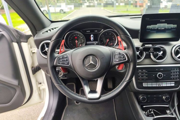Used Mercedes-Benz CLA 2017 Facelifted CLA 200 Stylish Edition Steering Wheel