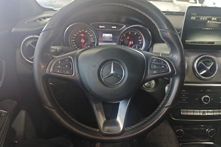 Used Mercedes-Benz CLA 2017 Facelifted CLA 200 Stylish Edition Steering Wheel