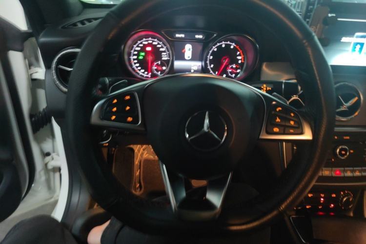 Used Mercedes-Benz CLA 2017 Refreshed CLA 220 4MATIC Steering Wheel