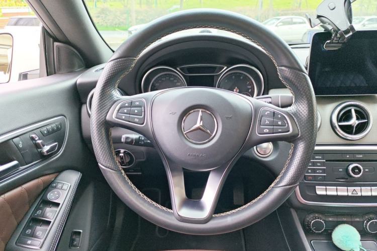 Used Mercedes-Benz CLA 2017 Facelifted CLA 200 Stylish Edition Steering Wheel