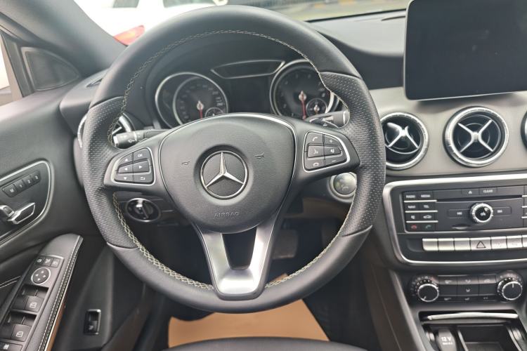 Used Mercedes-Benz CLA 2017 Facelifted CLA 200 Stylish Edition Steering Wheel