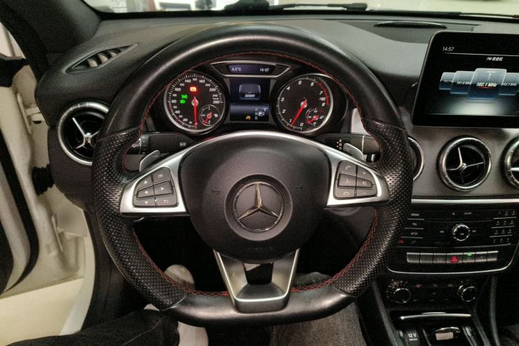 Used Mercedes-Benz CLA 2017 Refreshed CLA 220 4MATIC Steering Wheel