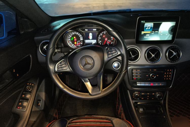 Used Mercedes-Benz CLA 2017 Refreshed CLA 200 Sport Edition Steering Wheel