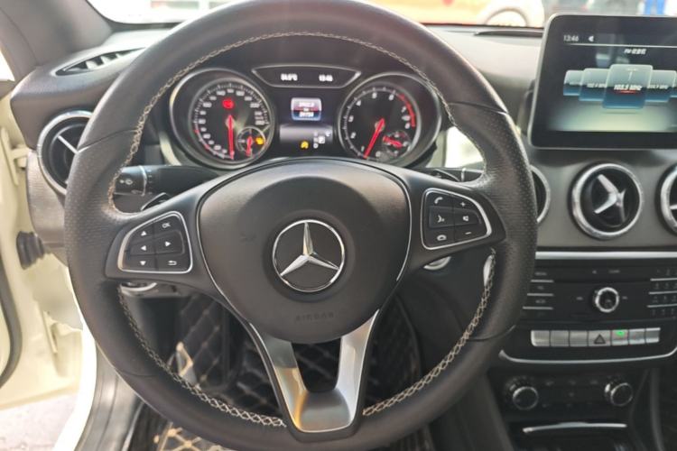 Used Mercedes-Benz CLA 2017 Facelifted CLA 200 Stylish Edition Steering Wheel