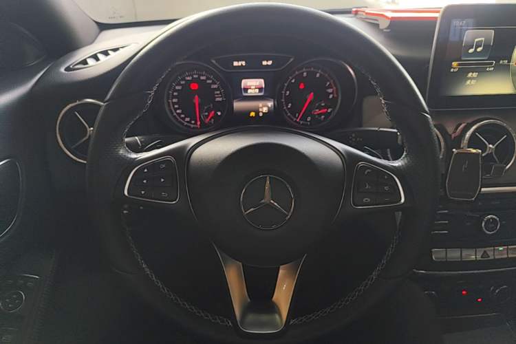 Used Mercedes-Benz CLA 2017 CLA 200 Sport Edition Steering Wheel