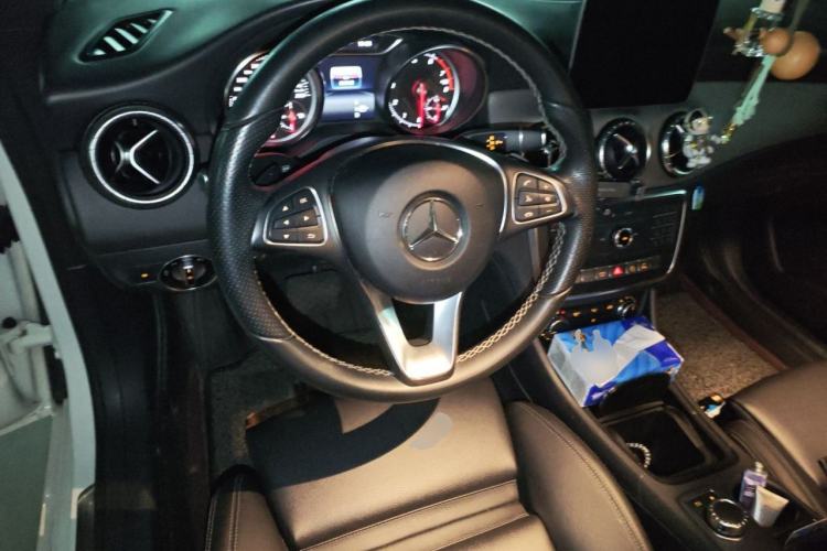 Used Mercedes-Benz CLA 2017 Facelifted CLA 200 Stylish Edition Steering Wheel
