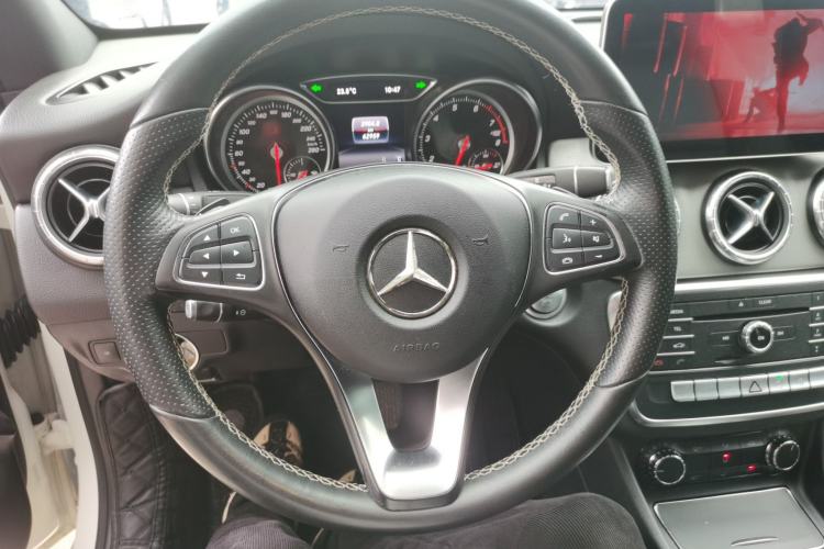 Used Mercedes-Benz CLA 2017 Facelifted CLA 200 Stylish Edition Steering Wheel