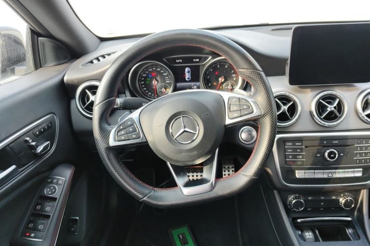 Used Mercedes-Benz CLA 2017 Refreshed CLA 220 4MATIC Steering Wheel