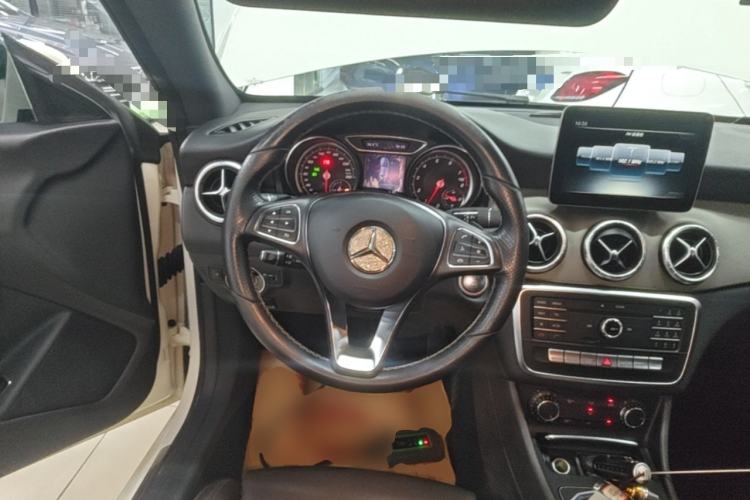 Used Mercedes-Benz CLA 2017 Refreshed CLA 200 Sport Edition Steering Wheel