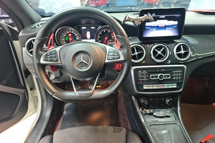 Used Mercedes-Benz CLA 2017 Refreshed CLA 220 4MATIC Steering Wheel