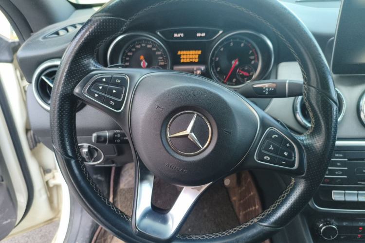 Used Mercedes-Benz CLA 2017 Facelifted CLA 200 Stylish Edition Steering Wheel