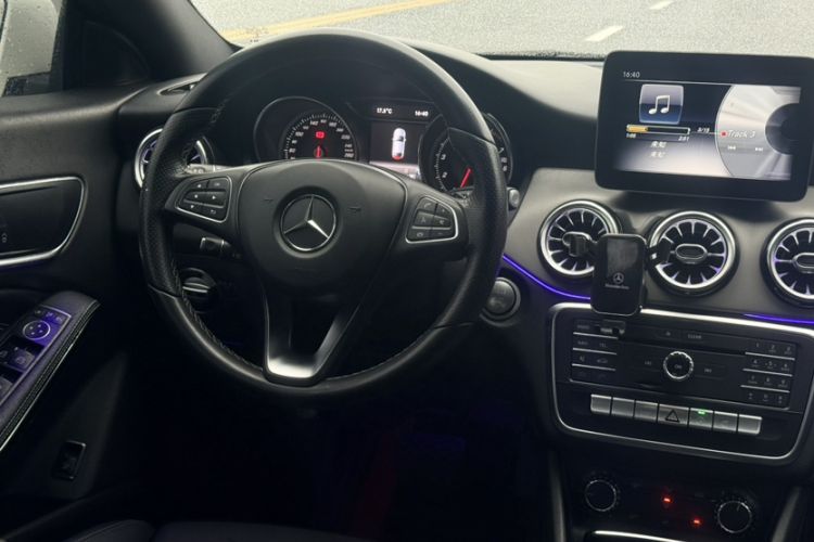 Used Mercedes-Benz CLA 2017 Refreshed CLA 200 Sport Edition Steering Wheel