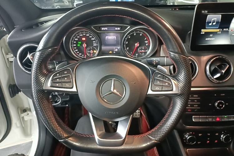 Used Mercedes-Benz CLA 2017 CLA 220 4MATIC Steering Wheel