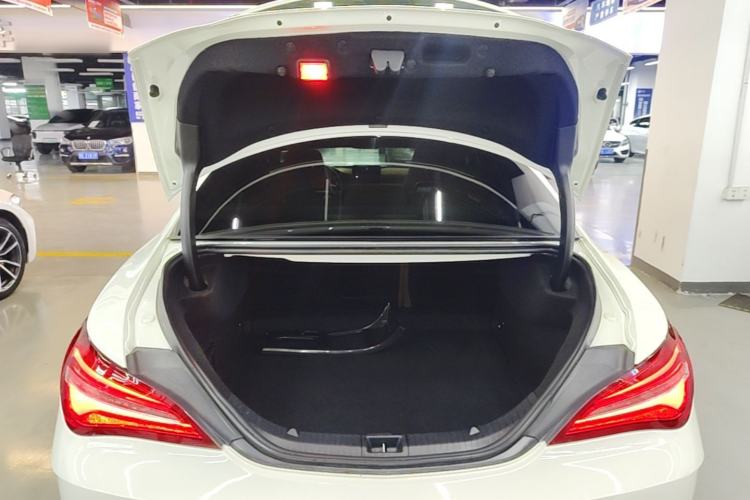 Used Mercedes-Benz CLA 2017 CLA 260 4MATIC Trunk