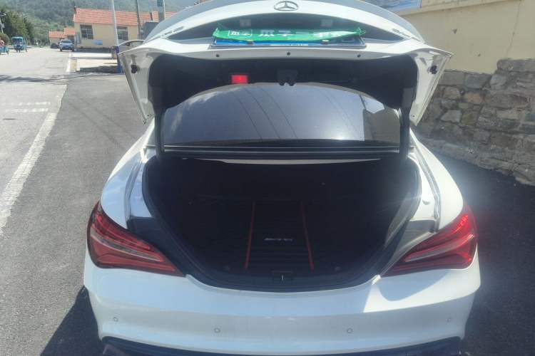 Used Mercedes-Benz CLA 2017 CLA 260 4MATIC Trunk