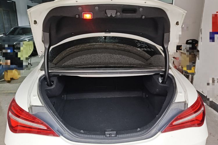 Used Mercedes-Benz CLA 2017 Refreshed CLA 220 4MATIC Trunk