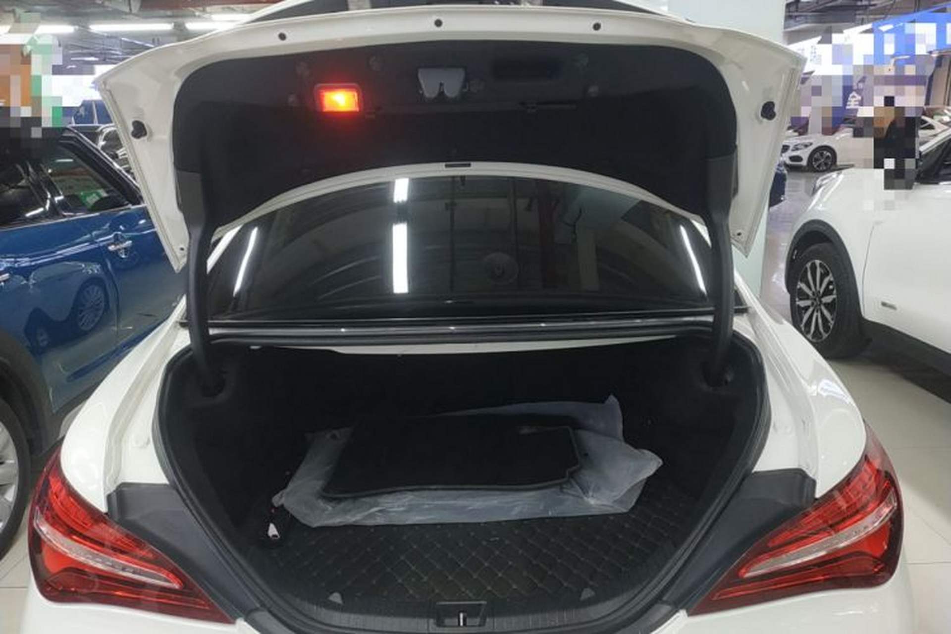 Used Mercedes-Benz CLA 2017 CLA 220 4MATIC Polar Limited Edition Trunk