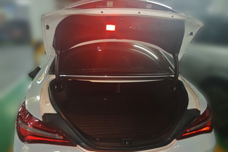 Used Mercedes-Benz CLA 2017 CLA 260 4MATIC Trunk