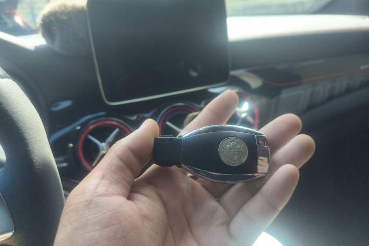 Used Mercedes-Benz CLA 2017 CLA 260 4MATIC Vehicle Key