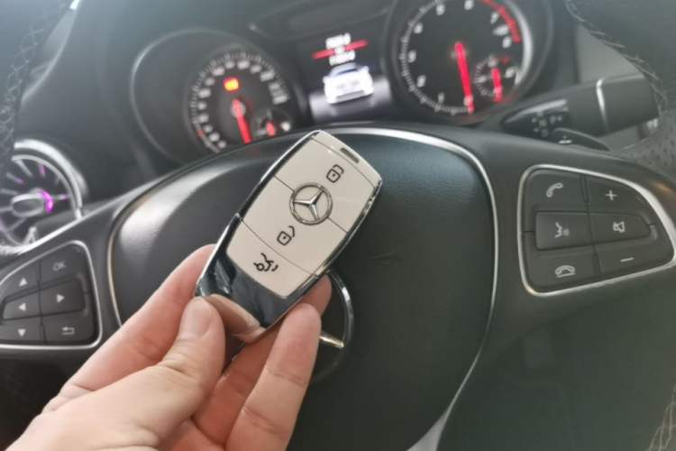 Used Mercedes-Benz CLA 2017 Refreshed CLA 200 Sport Edition Vehicle Key