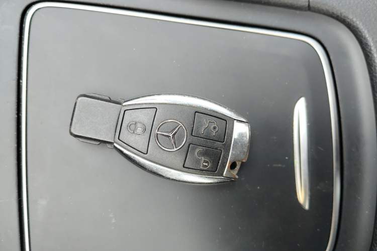 Used Mercedes-Benz CLA 2017 Refreshed CLA 220 4MATIC Vehicle Key