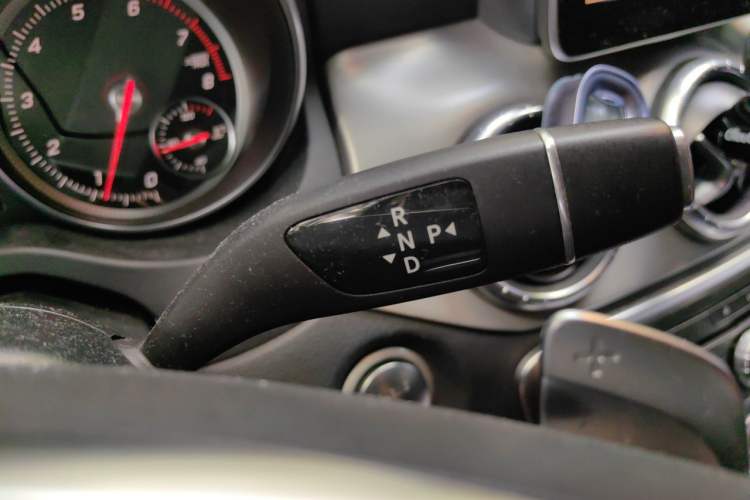 Used Mercedes-Benz CLA 2017 Refreshed CLA 220 4MATIC Gear Lever