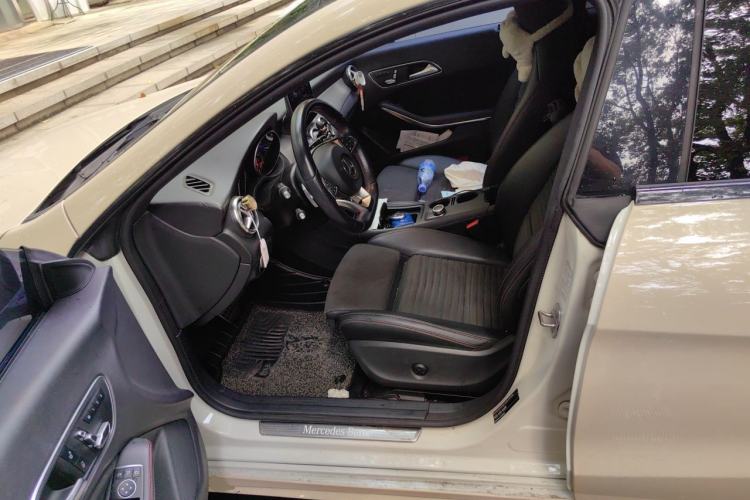 Used Mercedes-Benz CLA 2017 Refreshed CLA 220 4MATIC Left Front Seat
