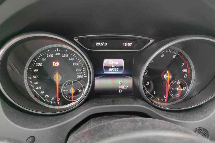 Used Mercedes-Benz CLA 2017 Refreshed CLA 220 4MATIC Odometer Close Up