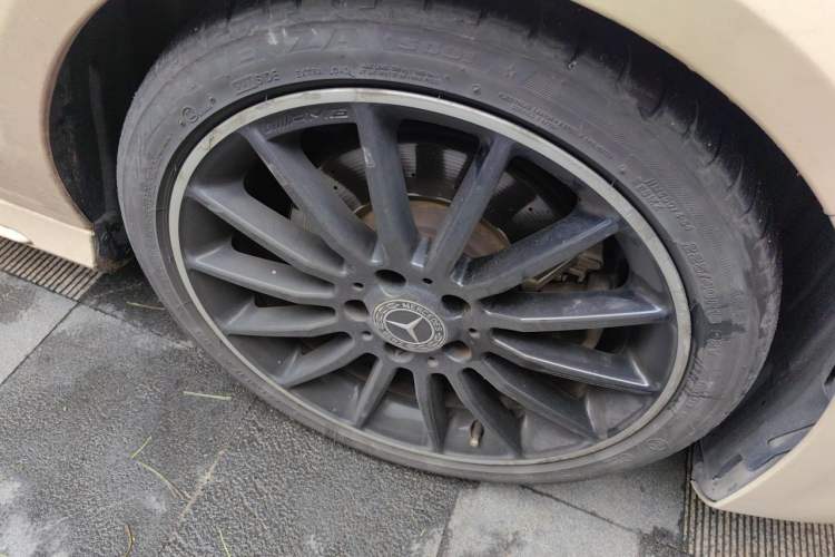 Used Mercedes-Benz CLA 2017 Refreshed CLA 220 4MATIC Right Front Wheel Hub