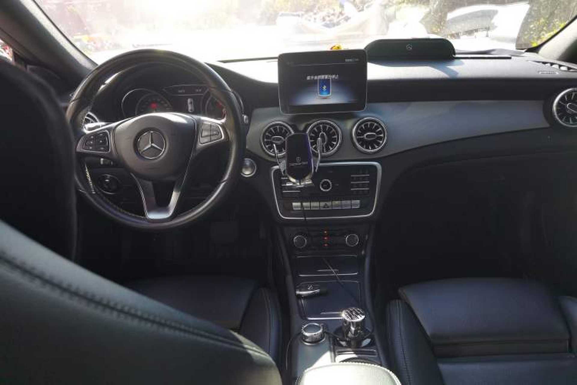 Used Mercedes-Benz CLA 2018 CLA 200 Style Edition Center Console