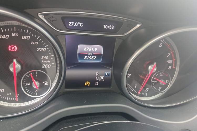 Used Mercedes-Benz CLA 2018 CLA 200 Style Edition Odometer Close Up